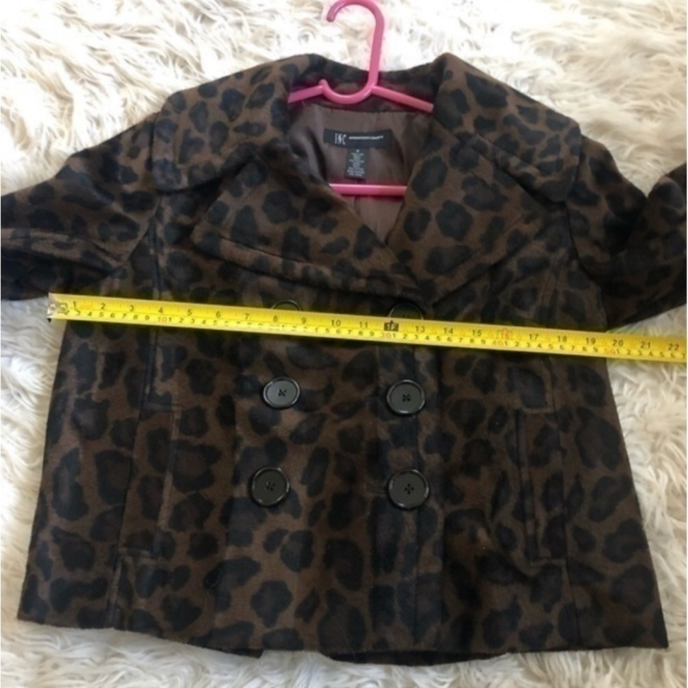 Leopard Print Three Button Jacket - Picture 8 of 8